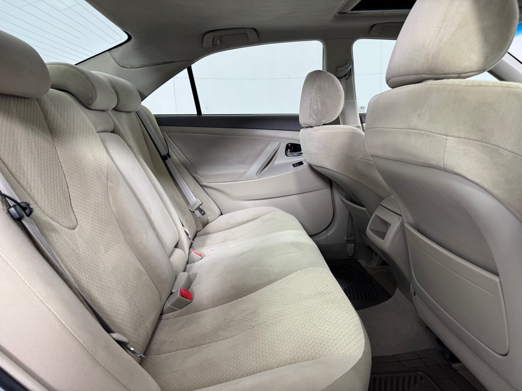 Used 2007 Toyota Camry LE FWD image 22