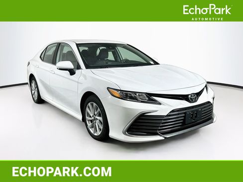 Used 2023 Toyota Camry LE FWD image 1