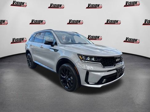 Used 2022 Kia Sorento SX image 3