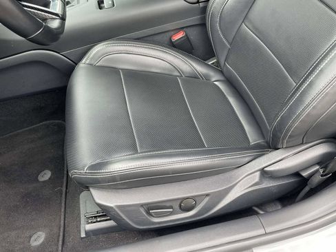 Used 2025 Ford Mustang Premium RWD image 11