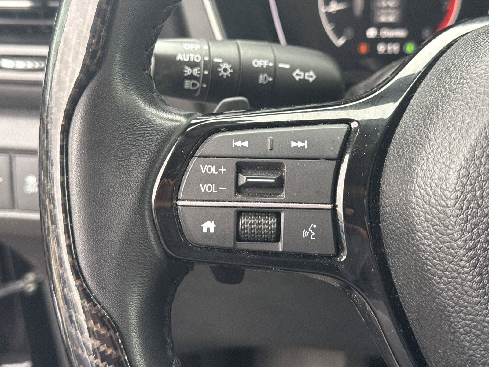 Used 2023 Honda Pilot EX-L image 9
