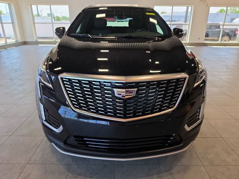 Used 2022 Cadillac XT5 Premium Luxury AWD/4WD image 3