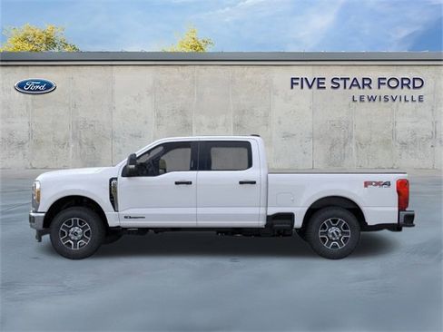 New 2025 Ford F250 XLT w/ FX4 Off-Road Package image 5