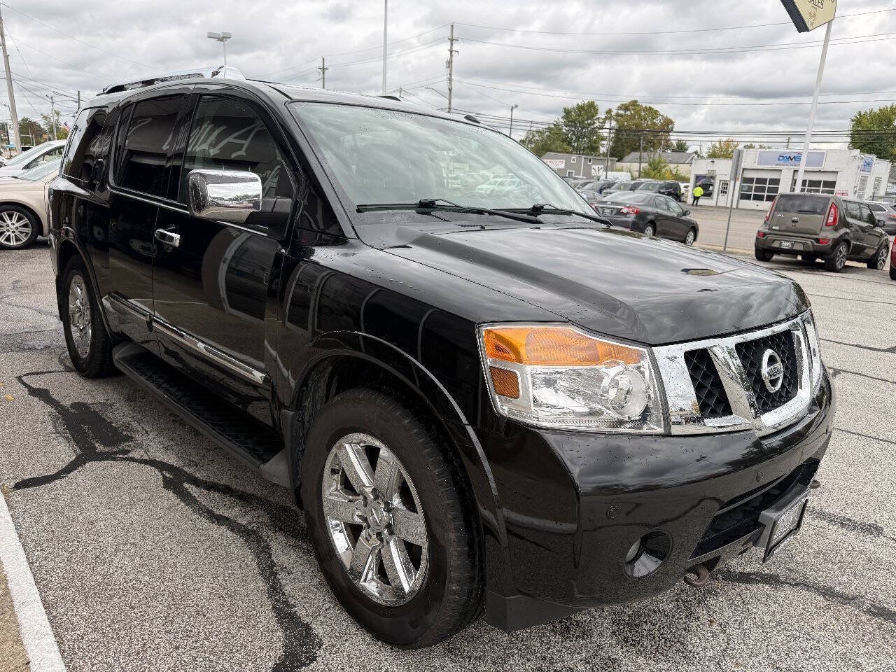 Used 2012 Nissan Armada Platinum AWD/4WD image 3