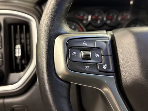 Used 2021 Chevrolet Silverado 1500 LT Trail Boss w/ LPO, Dark Essentials Package image 11