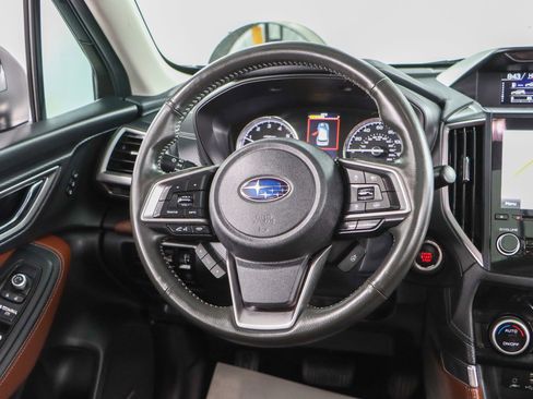 Used 2022 Subaru Forester Touring image 12