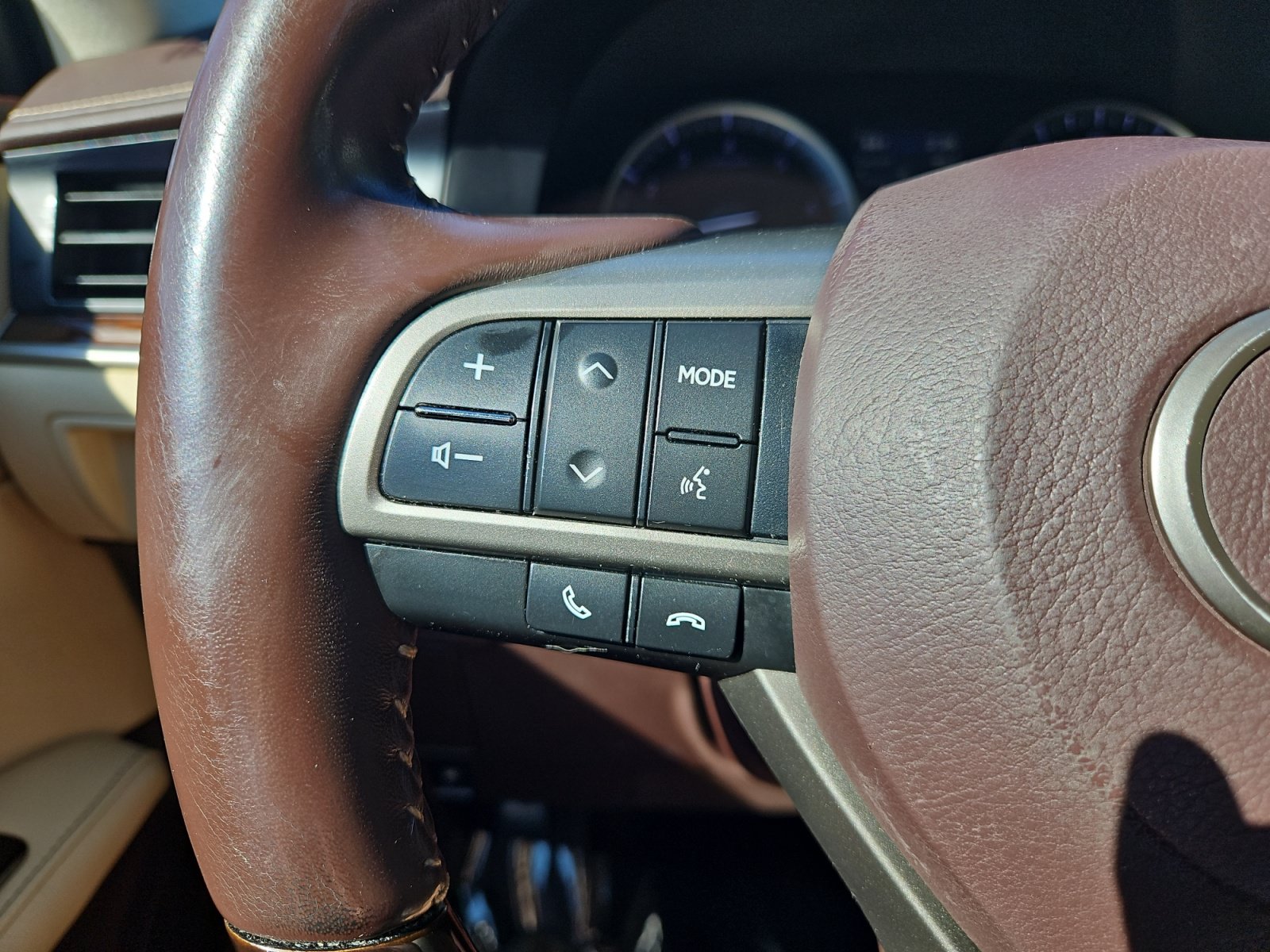 Used 2018 Lexus ES 350 w/ Luxury Package w/Wood Trim FWD image 29