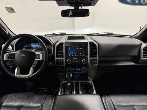 Used 2019 Ford F150 Lariat w/ Equipment Group 502A Luxury image 10