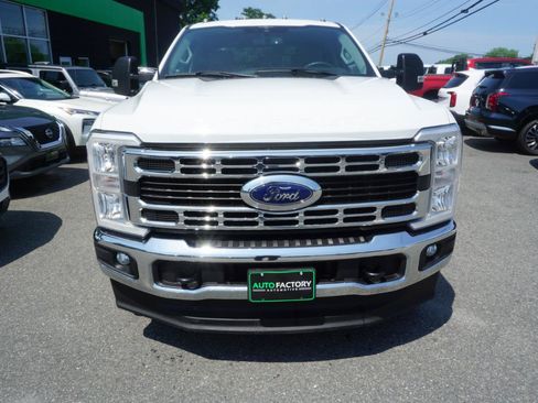 Used 2023 Ford F250 XLT w/ Snow Plow Prep Package AWD/4WD image 3
