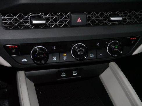 Certified 2025 Honda Accord SE image 23