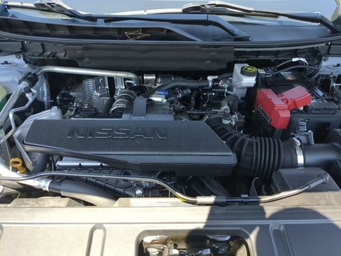 Used 2024 Nissan Rogue S FWD image 35