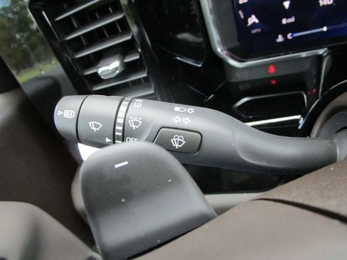 New 2026 Chevrolet Silverado 1500 LT image 32