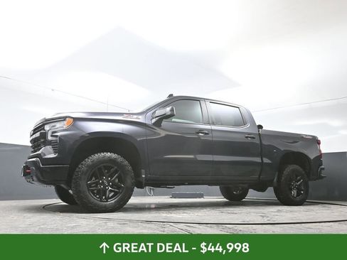 Used 2024 Chevrolet Silverado 1500 LT Trail Boss w/ Convenience Package II AWD/4WD image 56
