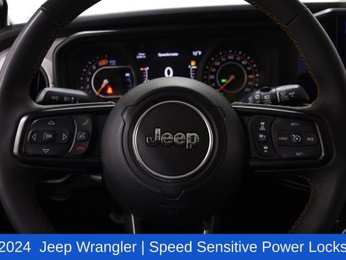 Used 2024 Jeep Wrangler Sport S image 13