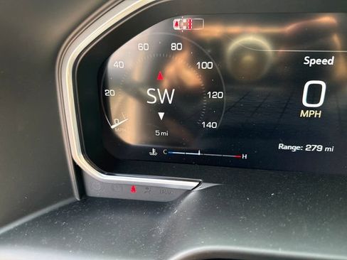 New 2026 GMC Sierra 2500 AT4 w/ AT4 Premium Plus Package AWD/4WD image 19