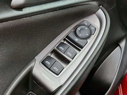 Used 2022 Chevrolet Malibu RS FWD image 17