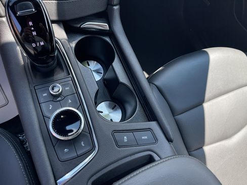 Used 2025 Cadillac XT5 Premium Luxury image 27