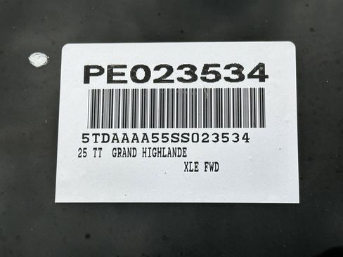 Certified 2025 Toyota Grand Highlander FWD image 61