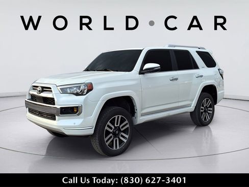 Used 2022 Toyota 4Runner Limited image 11