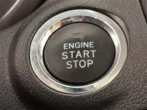 Used 2016 Subaru Outback 2.5i Limited image 25