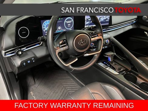 Used 2023 Hyundai Elantra Limited image 13