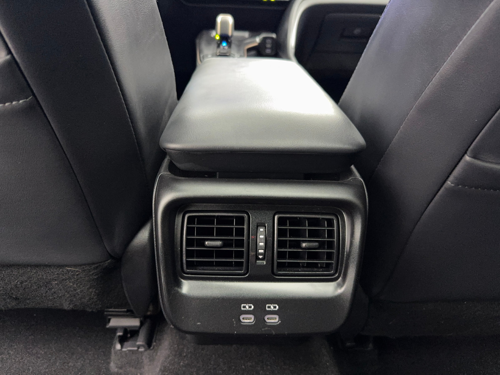 Used 2023 Toyota Crown AWD/4WD image 36