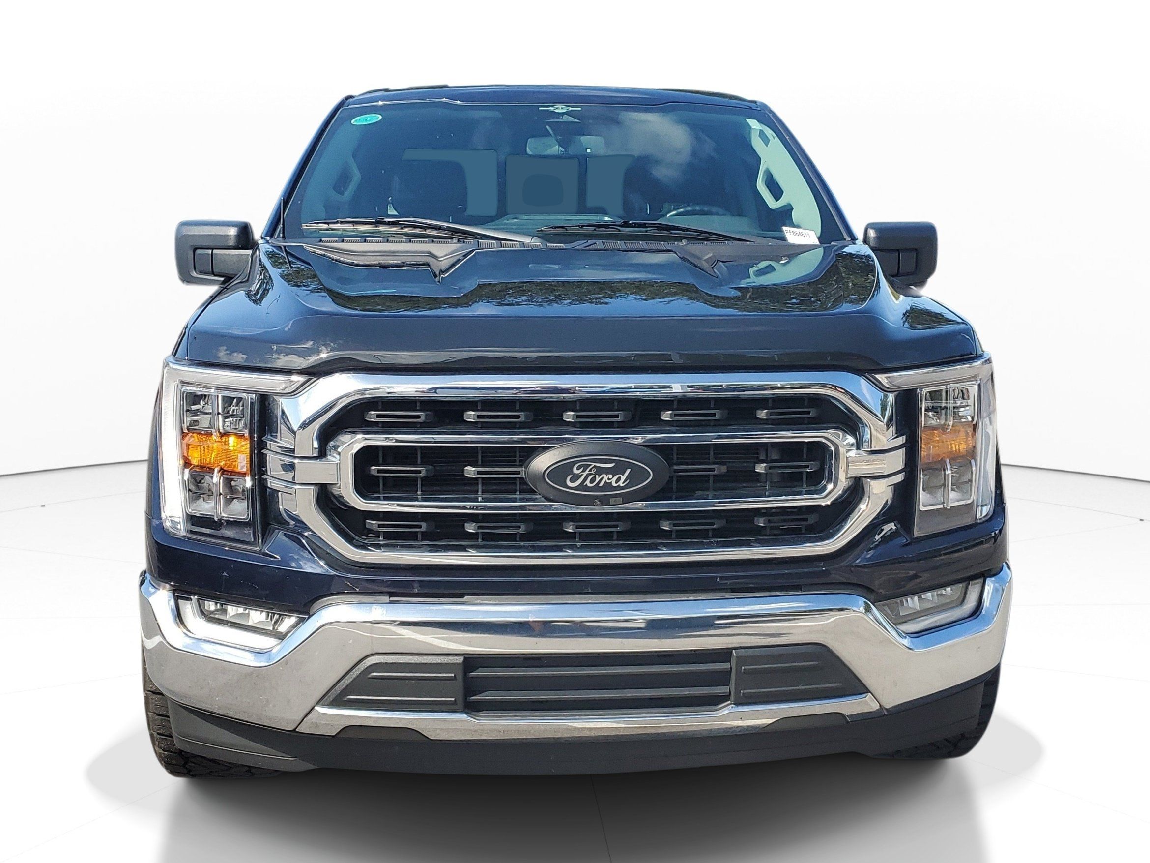 Used 2023 Ford F150 XLT w/ Equipment Group 302A High RWD image 3