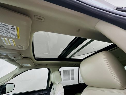 Used 2020 Ford Expedition Max Platinum image 25