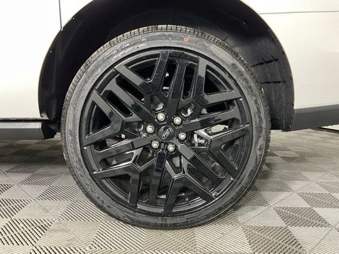 New 2027 Ford Expedition Max Platinum w/ Stealth Performance Package AWD/4WD image 10
