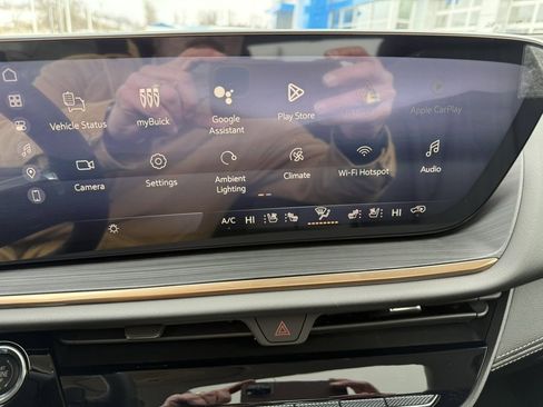 New 2026 Buick Envision Avenir image 17