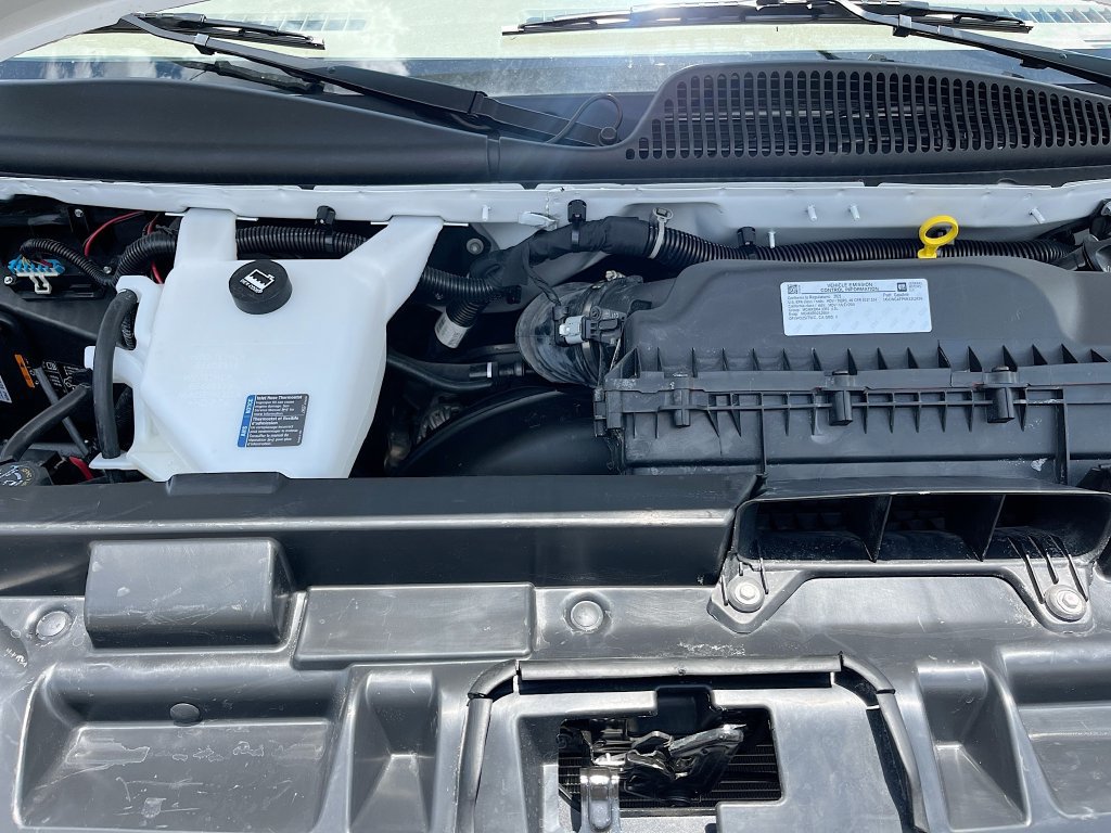 Used 2025 GMC Savana 2500 w/ Driver Convenience Package RWD image 25