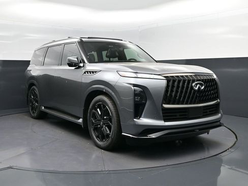 New 2026 INFINITI QX80 4WD image 9