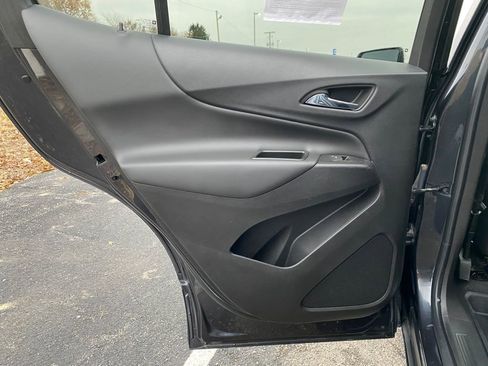 Used 2022 Chevrolet Equinox LT image 14