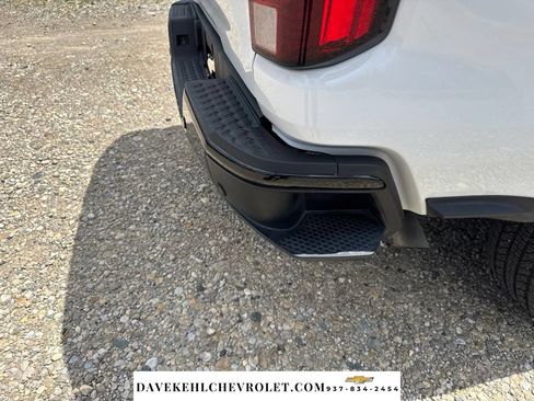 Used 2026 Chevrolet Colorado W/T AWD/4WD image 68