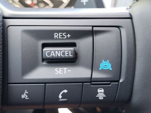 New 2026 Nissan Pathfinder SV AWD/4WD image 10