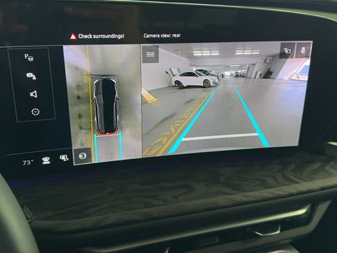 Used 2025 Audi Q5 Premium Plus w/ Premium Plus image 24