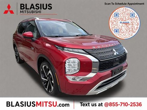 Used 2023 Mitsubishi Outlander SEL AWD/4WD image 1