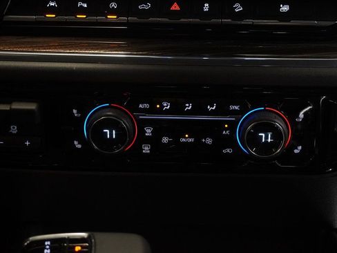 Used 2023 Chevrolet Silverado 1500 LT Trail Boss w/ LT Trail Boss Premium Package image 21