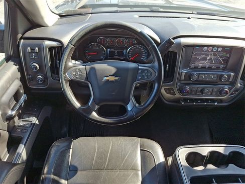 Used 2018 Chevrolet Silverado 1500 LT w/ Redline Edition image 11