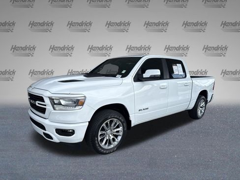 Used 2024 RAM 1500 Laramie AWD/4WD image 4