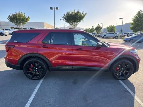 Certified 2021 Ford Explorer ST w/ Equipment Group 401A AWD/4WD image 5