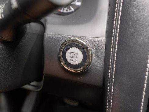 Used 2021 Nissan Armada SL AWD/4WD image 33