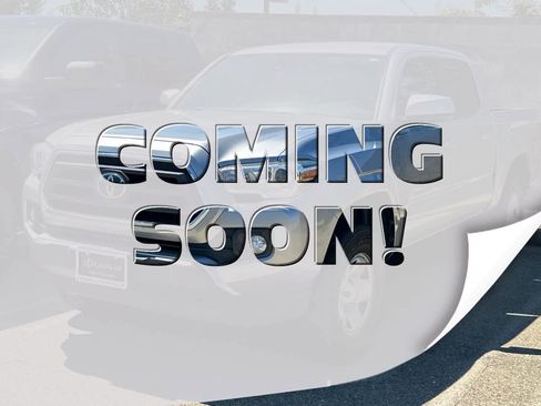 Used 2020 Toyota Tacoma SR5 RWD image 1