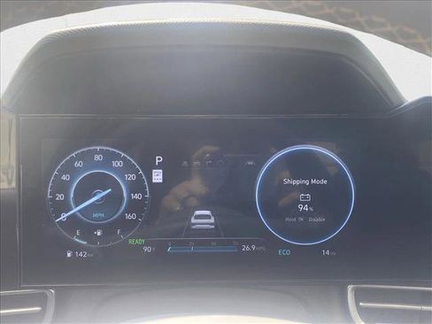 New 2025 Hyundai Elantra SEL image 10