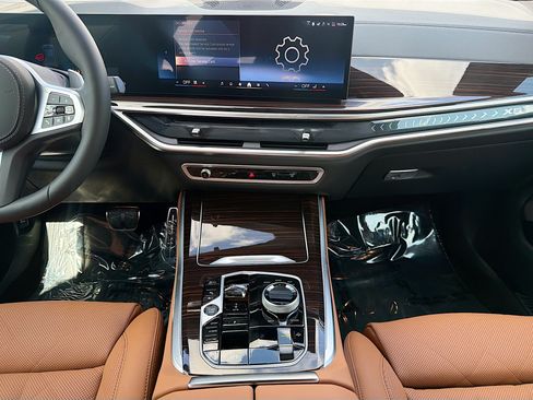 New 2026 BMW X5 xDrive50e w/ Executive Package AWD/4WD image 18
