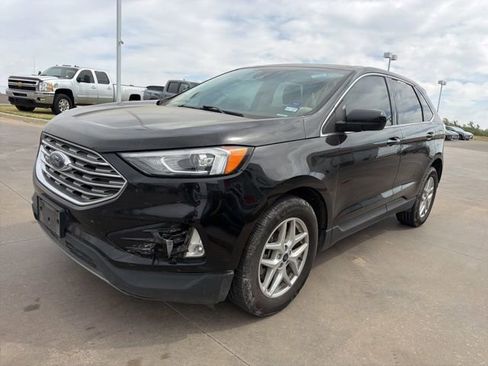 Used 2022 Ford Edge SEL w/ Convenience Package image 3