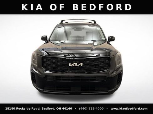 Used 2022 Kia Telluride EX w/ EX Premium Package AWD/4WD image 2