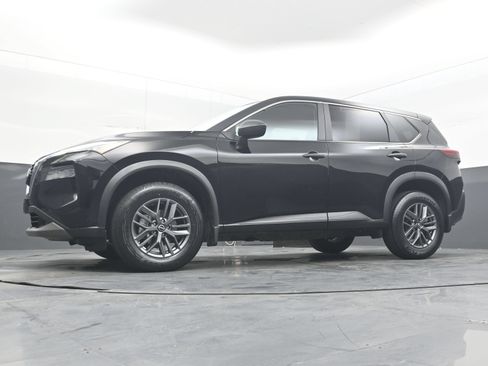 Used 2023 Nissan Rogue S FWD image 24