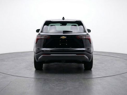 Used 2025 Chevrolet Equinox LT image 7