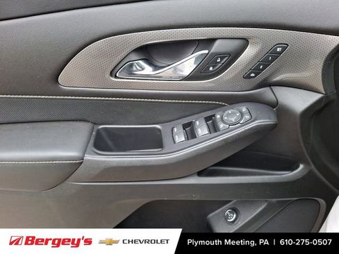 Certified 2022 Chevrolet Traverse Premier image 16